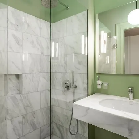 Air Waterfront Nikis