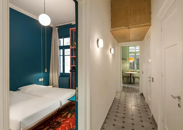 Air Waterfront Nikis