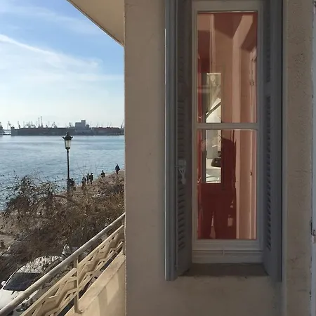 Air Waterfront Nikis Апартаменты *