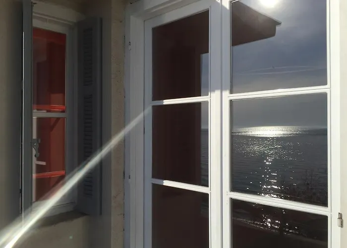 Air Waterfront Nikis Appartement *