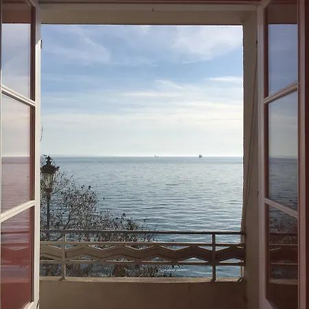 Apartamento Air Waterfront Nikis